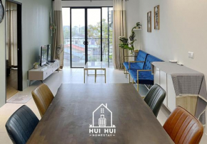 HUIHUI HOMESTAY ARMADALE GALACITY near SARADISE